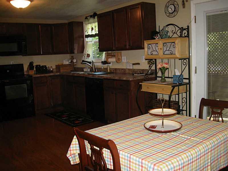 267 Foster Road New Brighton, PA 15066 - Photo 4 of 24 Kitchen.