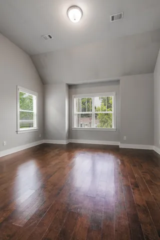 $3,800 | 517 B Southgate Avenue, Nashville, TN 37203