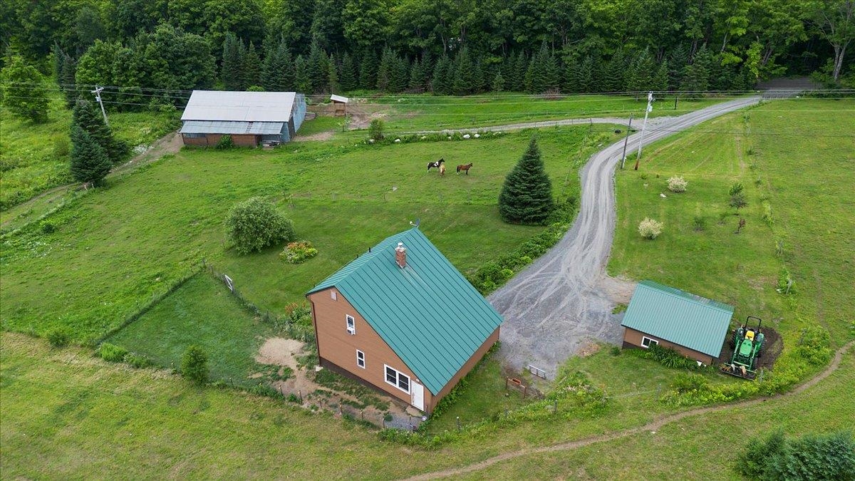 1297 Tower Road Williamstown, VT 05679 - Photo 8 of 39