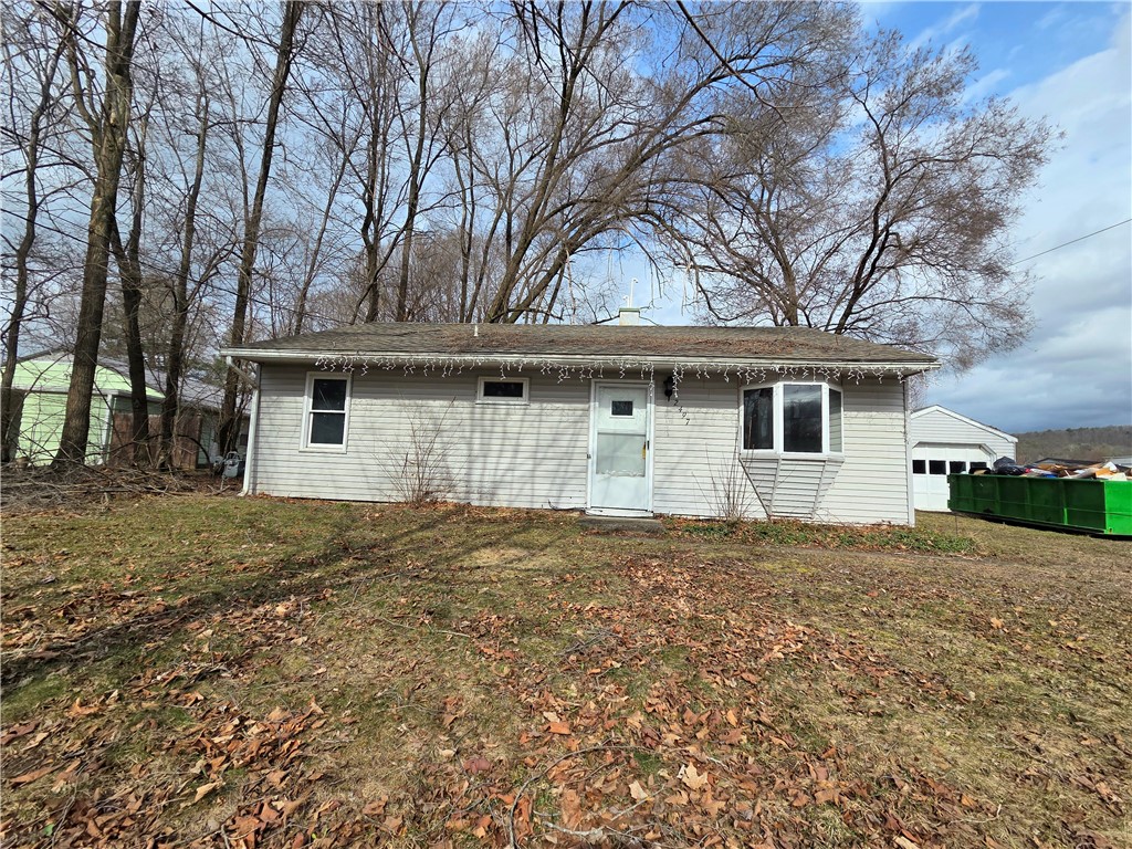 2497 Spaulding Drive Corning, NY 14830 - Photo 4 of 37