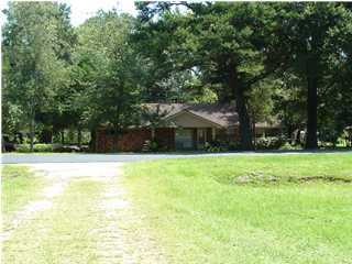 4597 Log Lake Road Holt, FL 32564 - Photo 1 of 6 Gallery Image 1