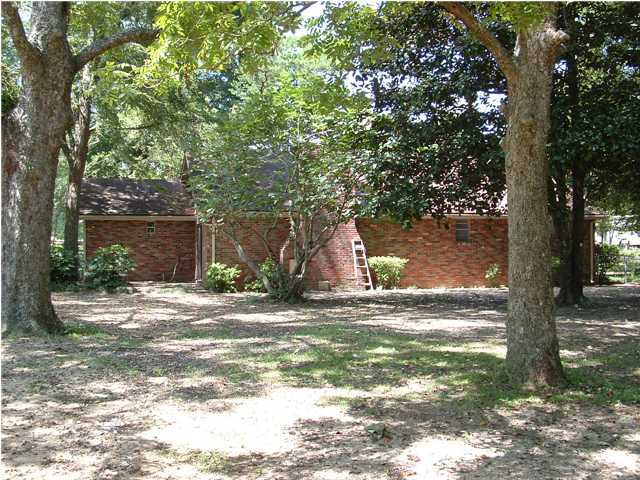 4597 Log Lake Road Holt, FL 32564 - Photo 2 of 6 Gallery Image 2