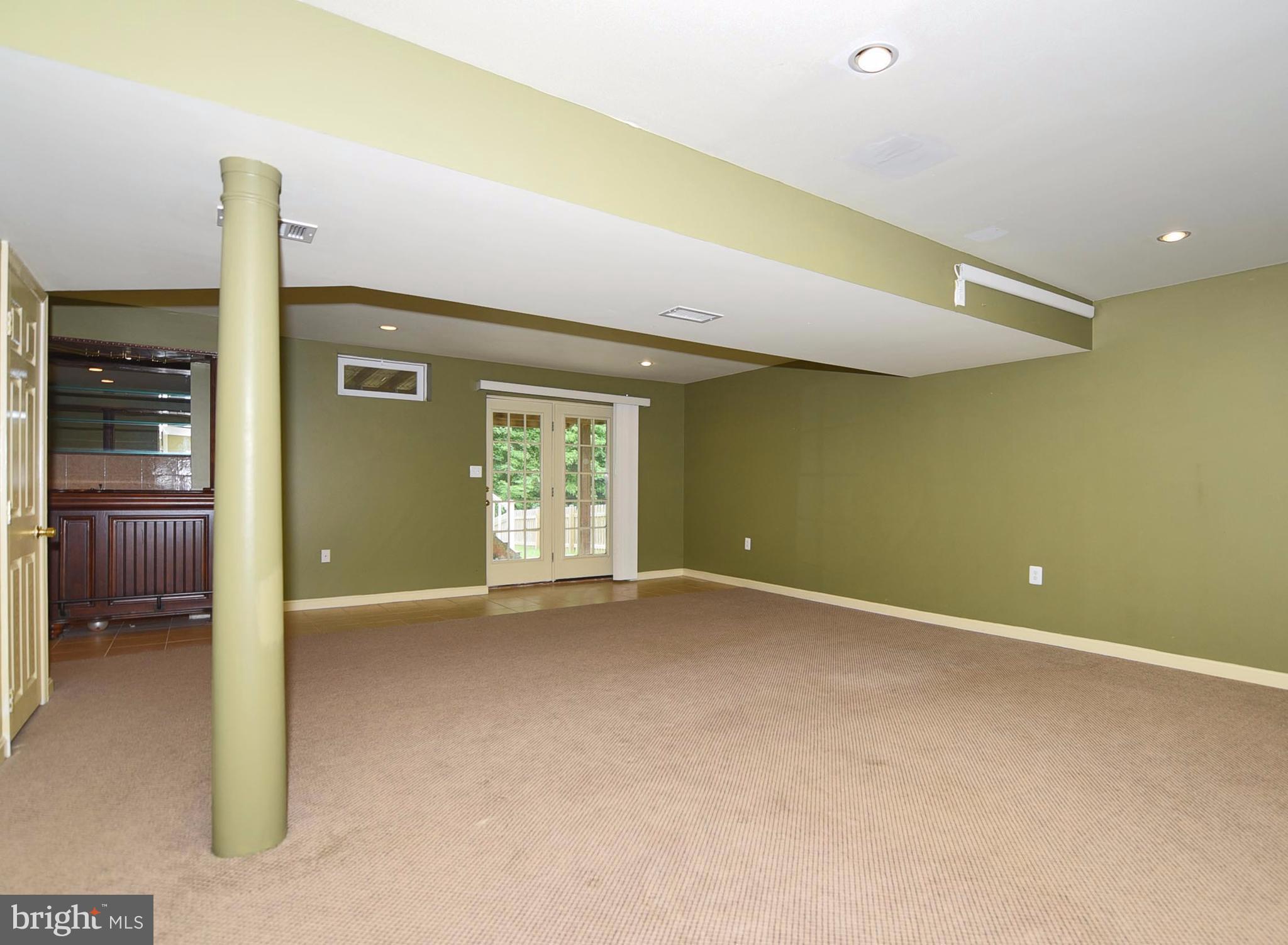 7735 Rotherham Drive Hanover, MD 21076 - Photo 19 of 30 Interior (General)