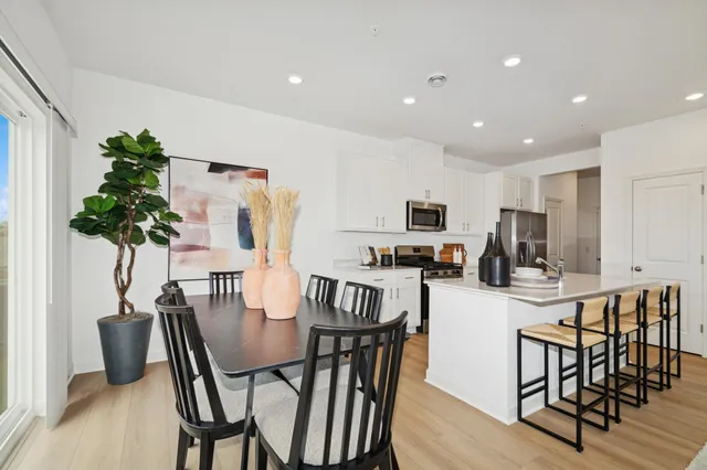 $334,980 | 6225 205th Street North, Forest Lake, MN 55025