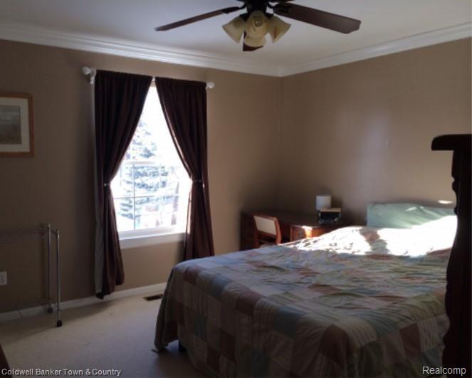 5725 Mack Road Howell, MI 48855 - Photo 13 of 18 Master Bedroom