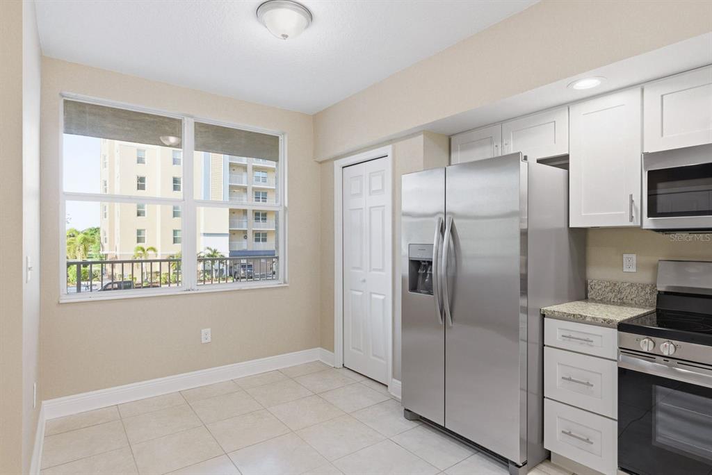 960 Starkey Road, Unit 5105 Largo, FL 33771 - Photo 13 of 32