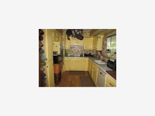 22 Del Rio Circle, Unit 22 Soquel, CA 95073 - Photo 4 of 8 Gallery Image 4