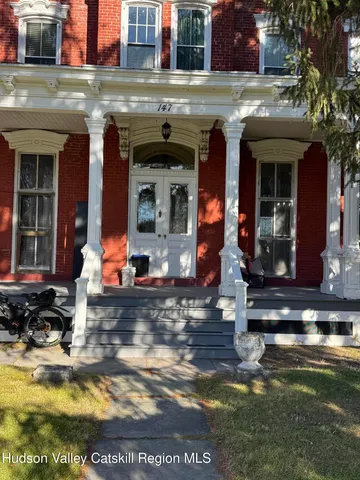 a view of a water fountain in the middle of a building