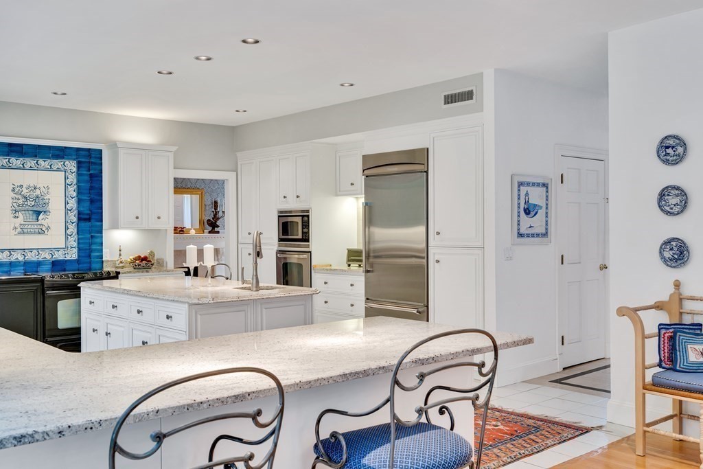 12 Butterfield Road Lexington, MA 02420 - Photo 11 of 41 Gallery Image 11