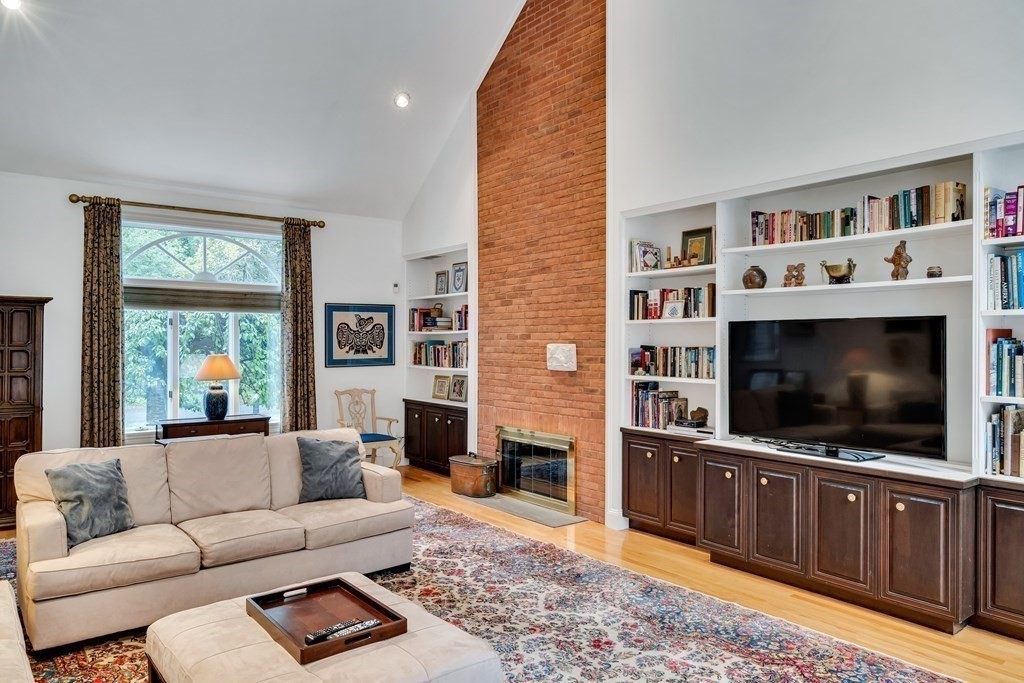 12 Butterfield Road Lexington, MA 02420 - Photo 14 of 41 Gallery Image 14