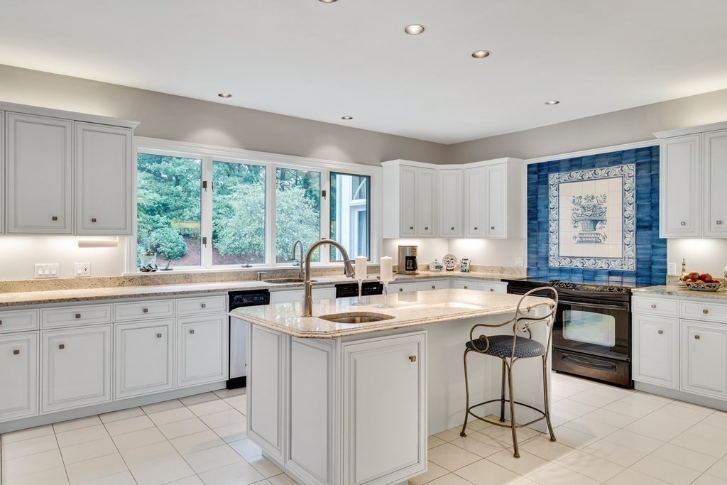 12 Butterfield Road Lexington, MA 02420 - Photo 9 of 41 Gallery Image 9