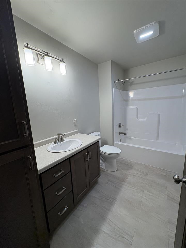 3876 Meunier Lane Green Bay, WI 54311 - Photo 24 of 29