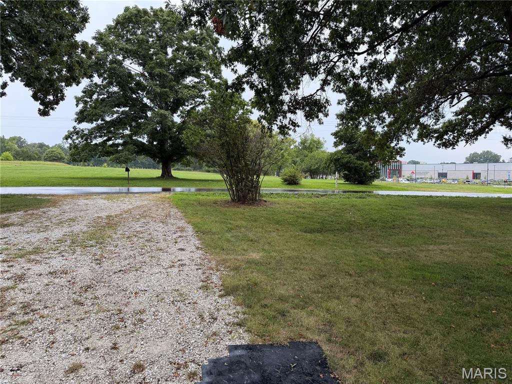 165 Schaper Road Foristell, MO 63348 - Photo 17 of 21 Gallery Image 17