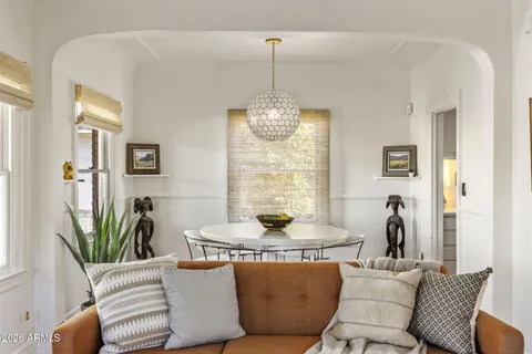 $750,000 | 29 West Wilshire Drive, Phoenix, AZ 85003