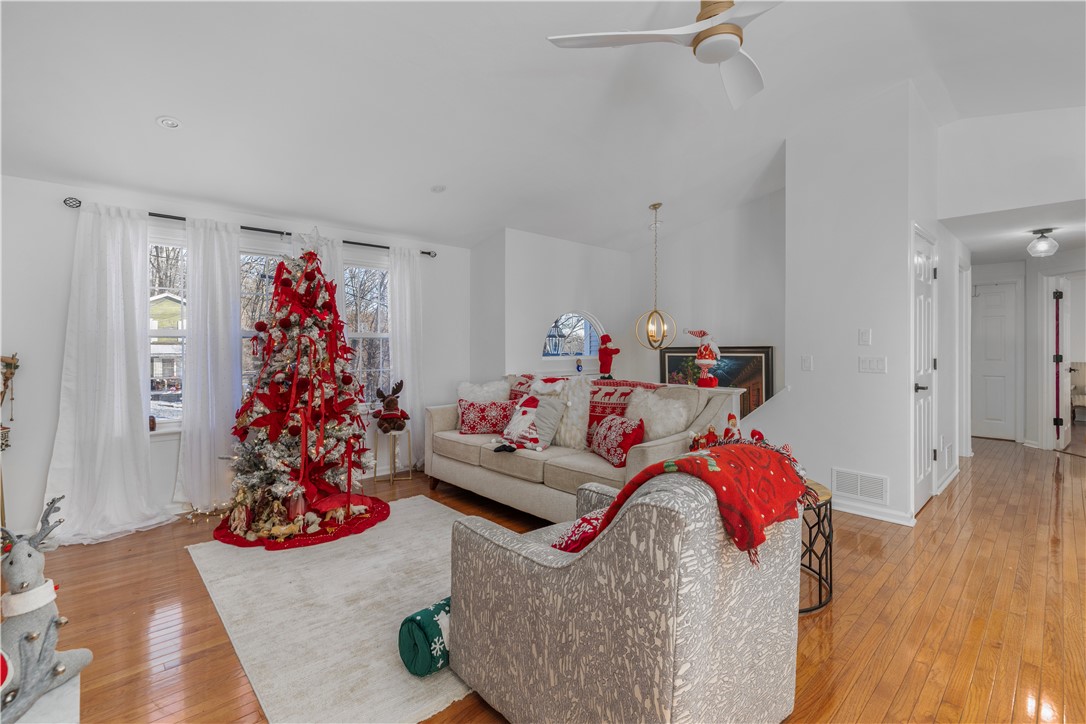 26 Smith Street Lincoln, RI 02865 - Photo 16 of 20
