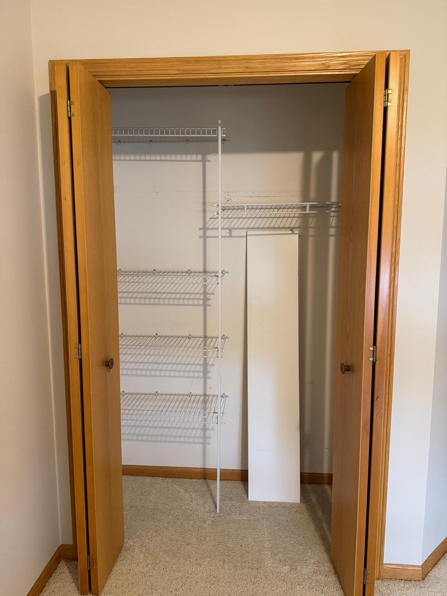 912 Hawthorne Street, Unit 106 Alexandria, MN 56308 - Photo 17 of 32