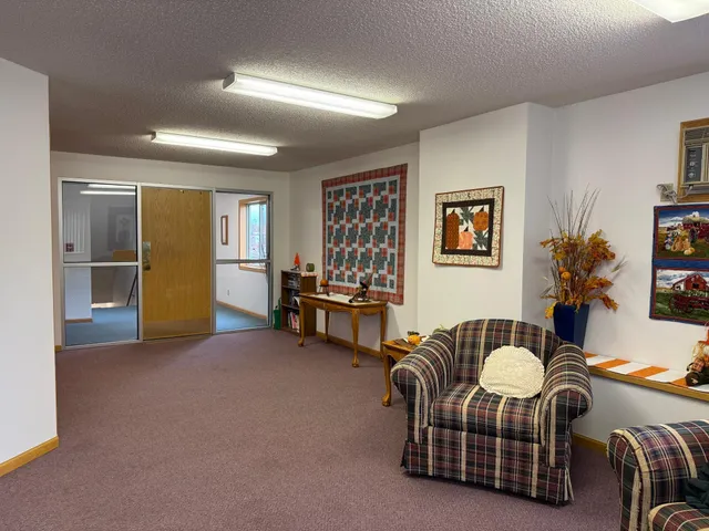 $163,500 | 912 Hawthorne Street, Unit 106, Alexandria, MN 56308