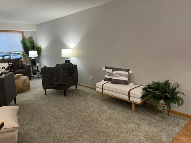 $163,500 | 912 Hawthorne Street, Unit 106, Alexandria, MN 56308