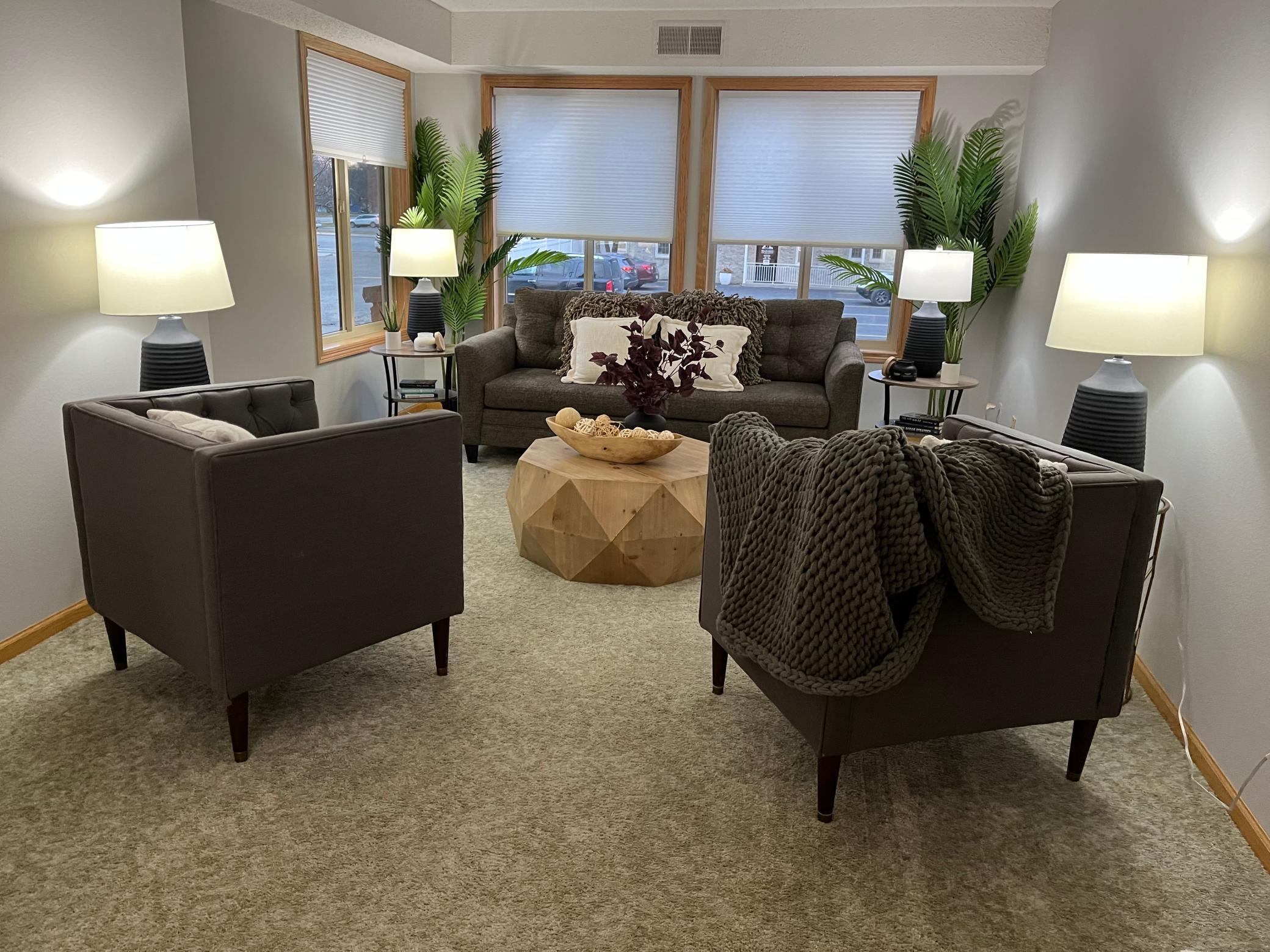 912 Hawthorne Street, Unit 106 Alexandria, MN 56308 - Photo 10 of 32