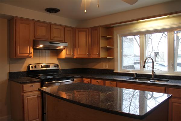 64 Myopia Road Quincy, MA 02169 - Photo 3 of 19 Gallery Image 3