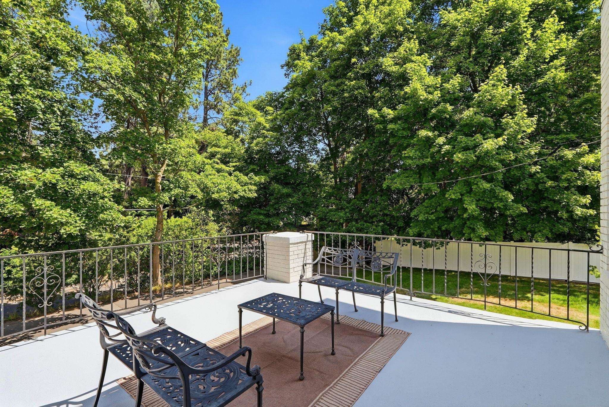 1703 South Upper Terrace Road Spokane, WA 99203 - Photo 33 of 41