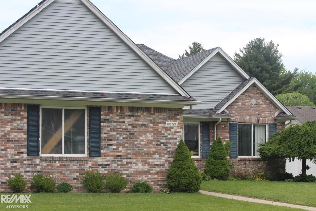 9552 Rachel Road Algonac, MI 48001 - Photo 2 of 24 31380595-1.JPG