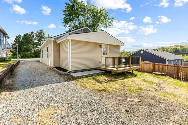 $190,000 | 1911 Oscar Street, St. Joseph, MO 64505