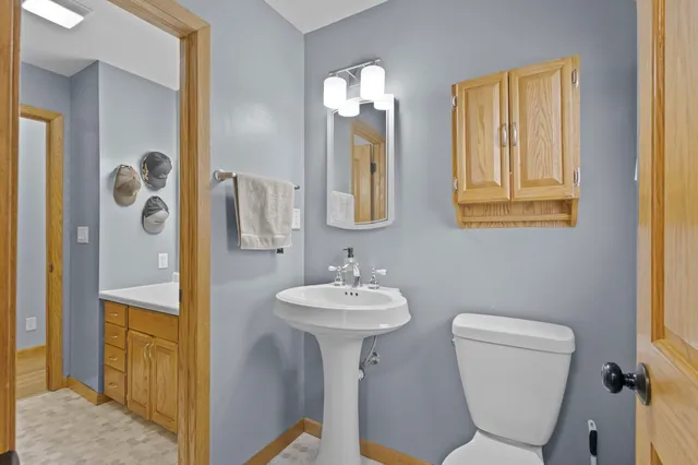 $259,000 | 975 Clover Street, Menasha, WI 54952