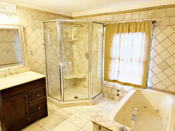 $175,000 | 1062 Cedar Lane, Metropolis, IL 62960