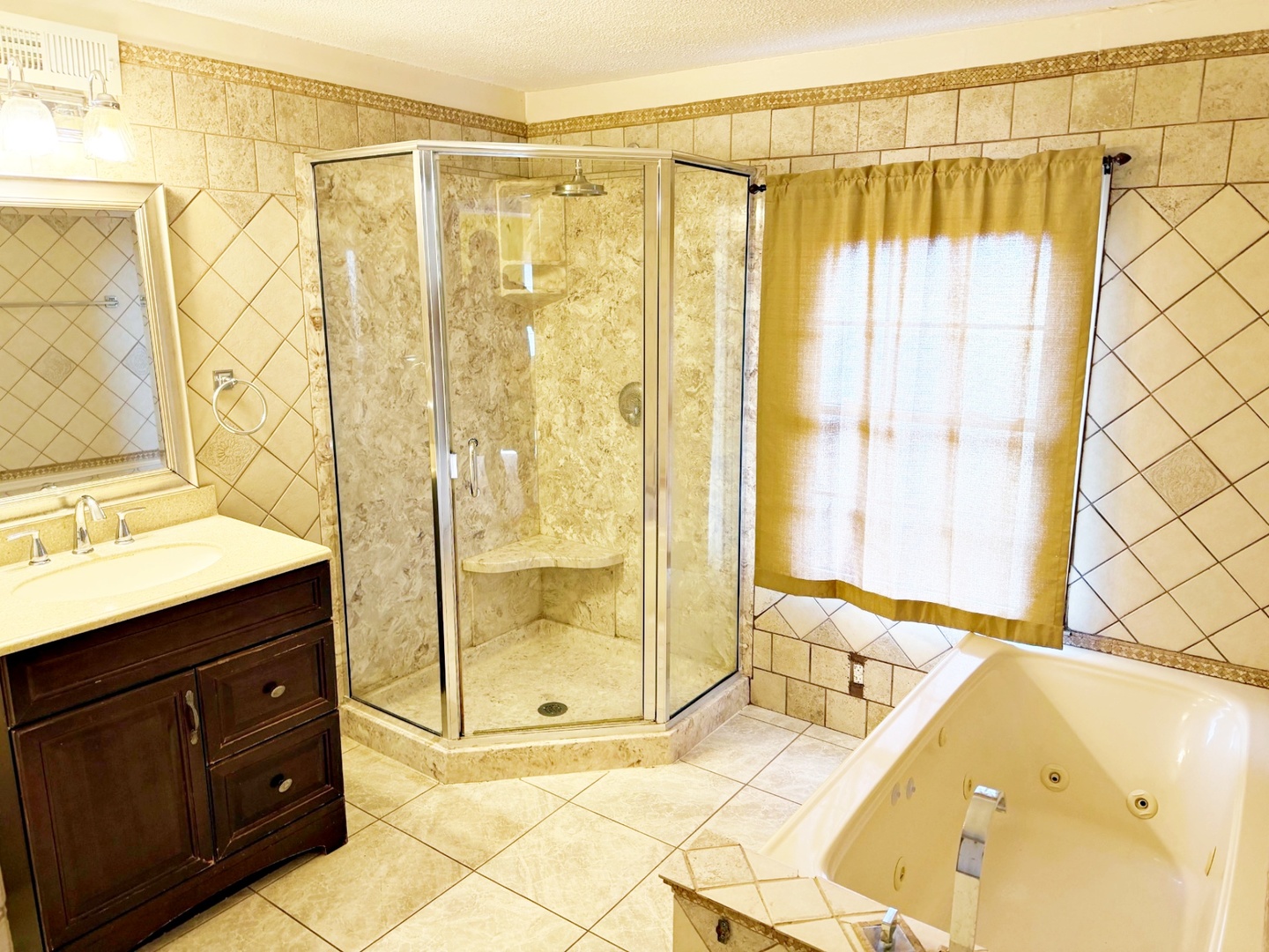 1062 Cedar Lane Metropolis, IL 62960 - Photo 14 of 30 a bathroom with a sink and a mirror