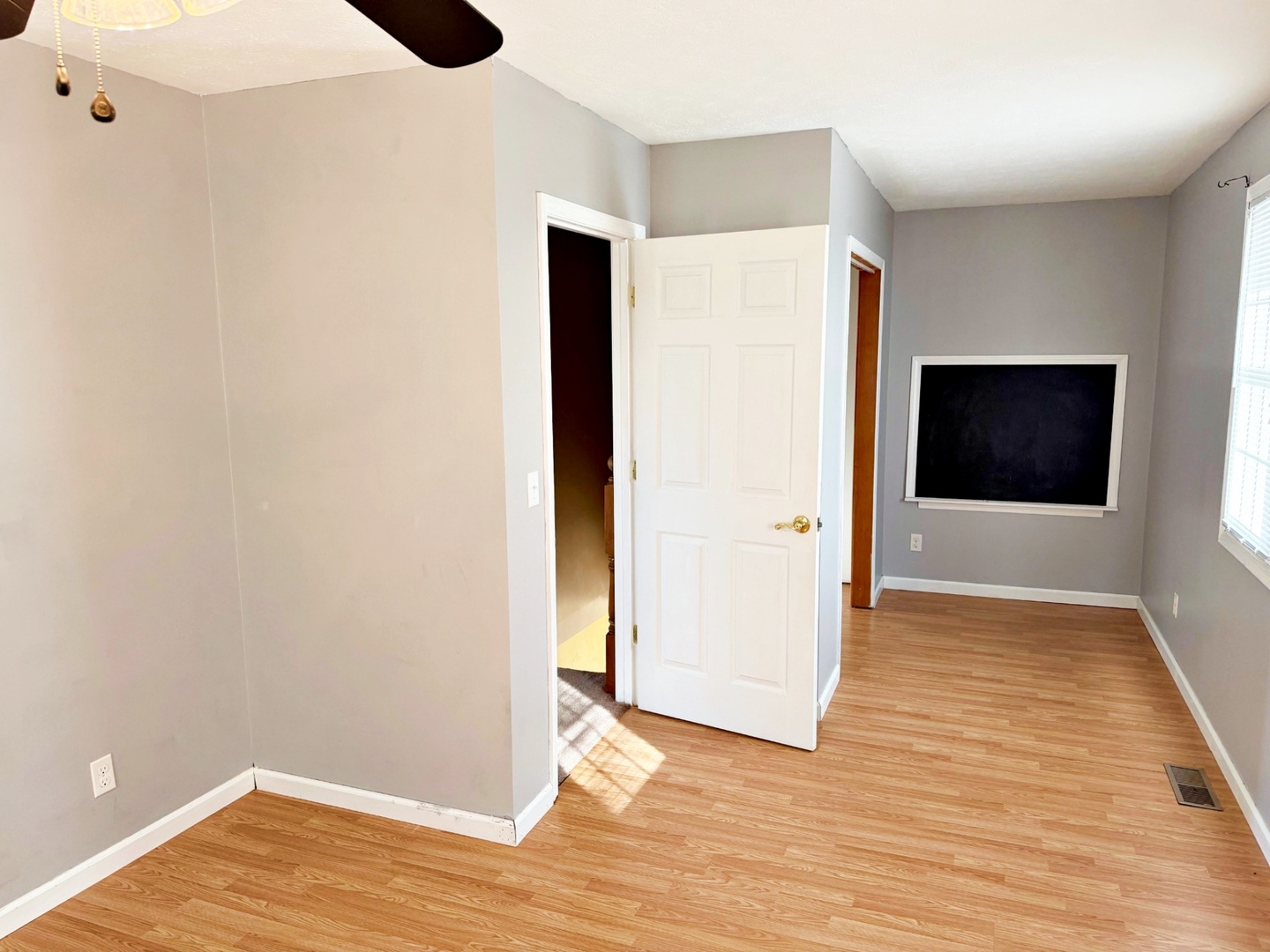 1062 Cedar Lane Metropolis, IL 62960 - Photo 25 of 30 a view of a livingroom with wooden floor