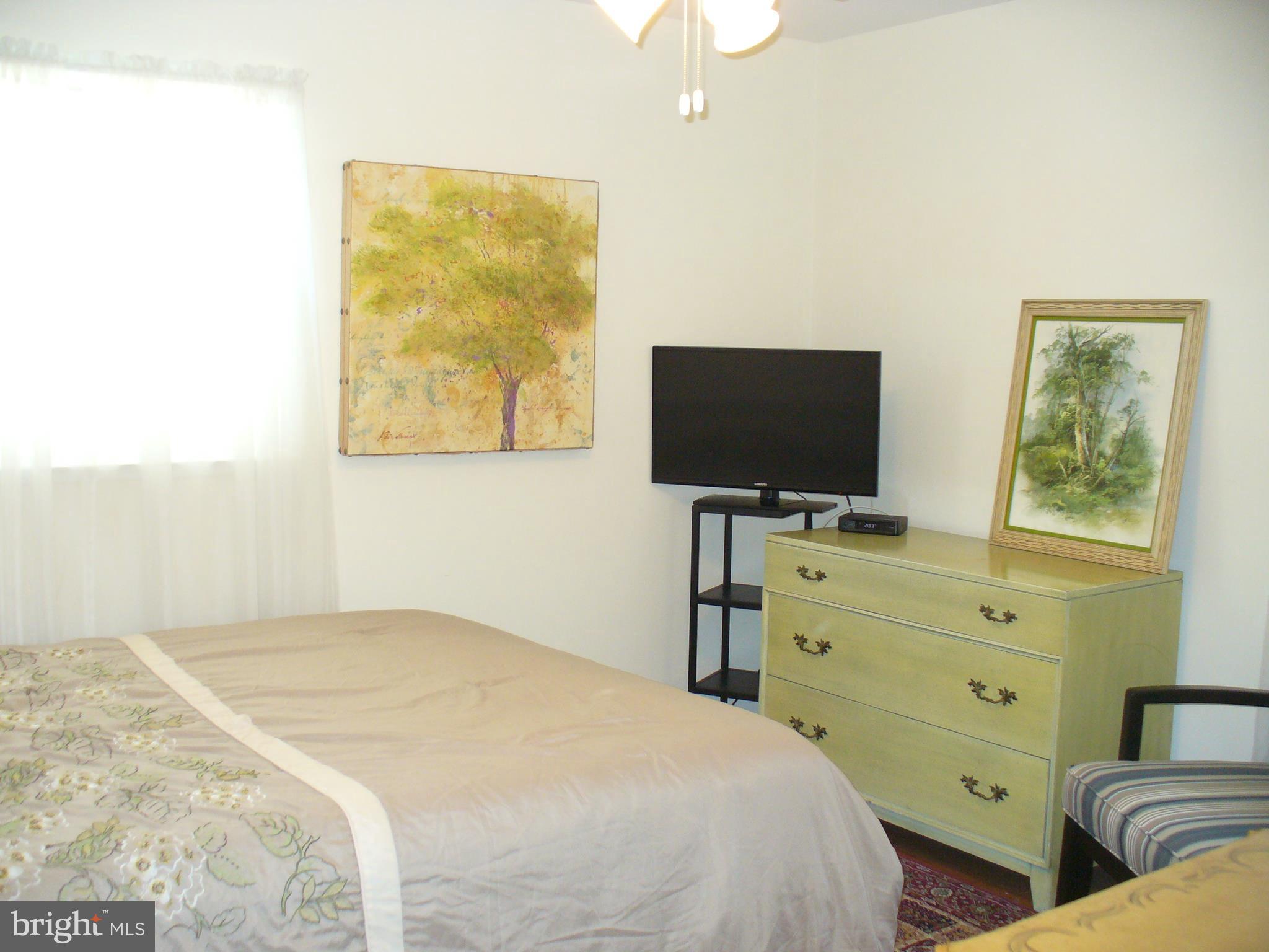 1016 10th Street Laurel, MD 20707 - Photo 17 of 37 Bedroom 2