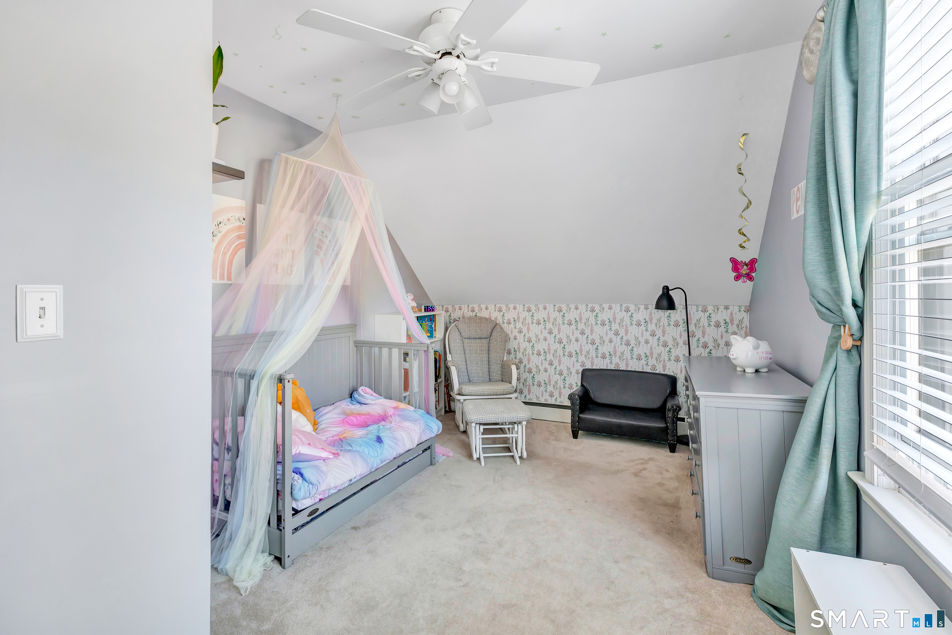 113 Old Stratfield Road Fairfield, CT 06825 - Photo 17 of 35 Gallery Image 17
