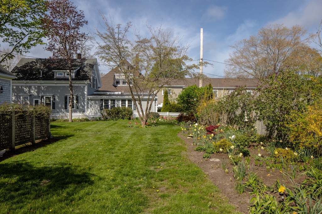 31 Main Street Marion, MA 02738 - Photo 8 of 29 a view of a garden with pathway