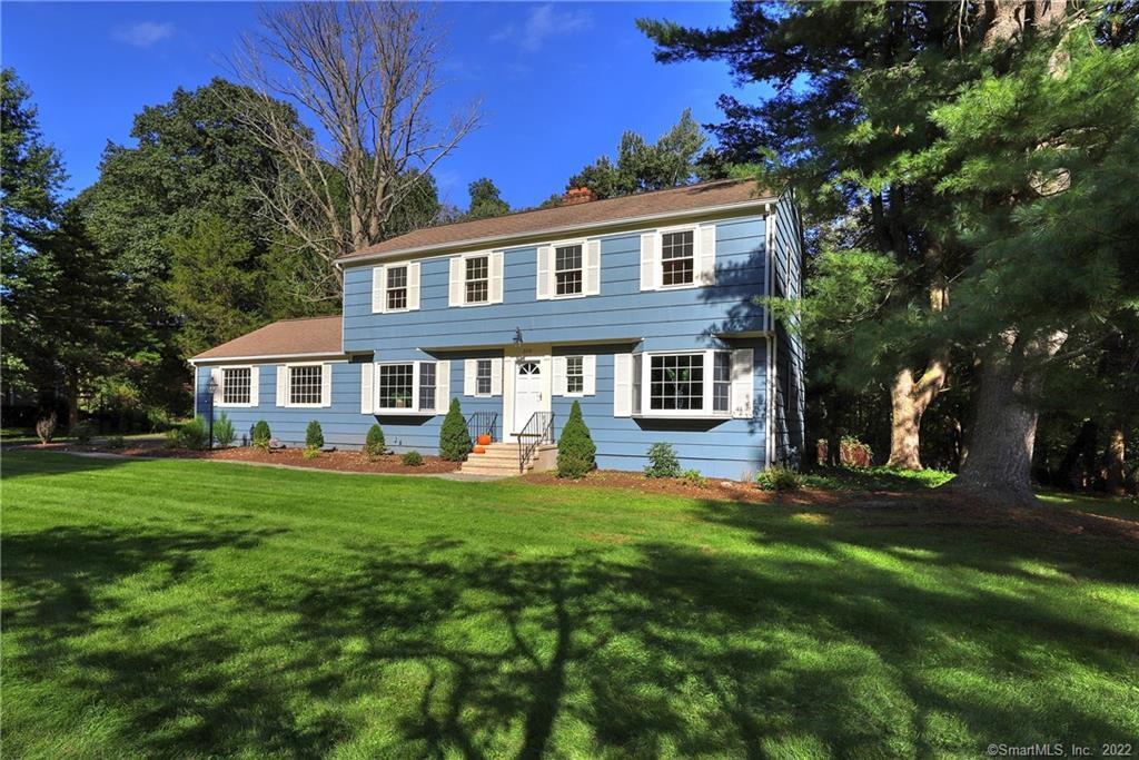 320 Mountain Laurel Road Fairfield, CT 06824 - Photo 1 of 1