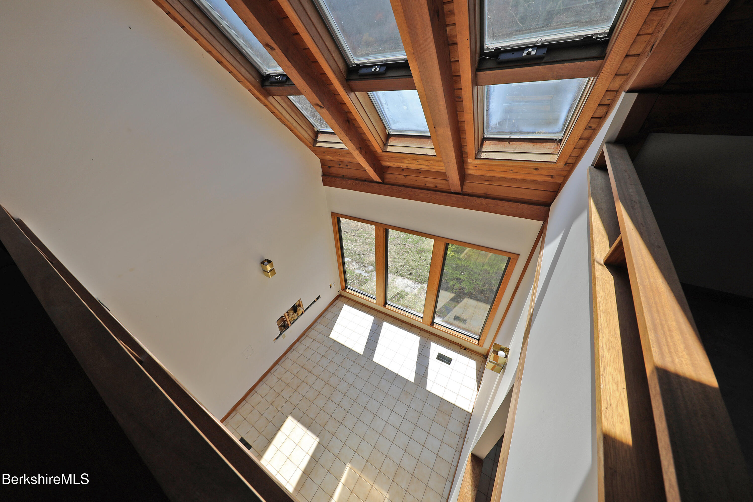 519 Kirchner Road Dalton, MA 01226 - Photo 28 of 42 a view of an entryway