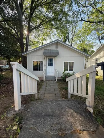 $230,000 | 818 Mcbride Street, Gainesville, GA 30501