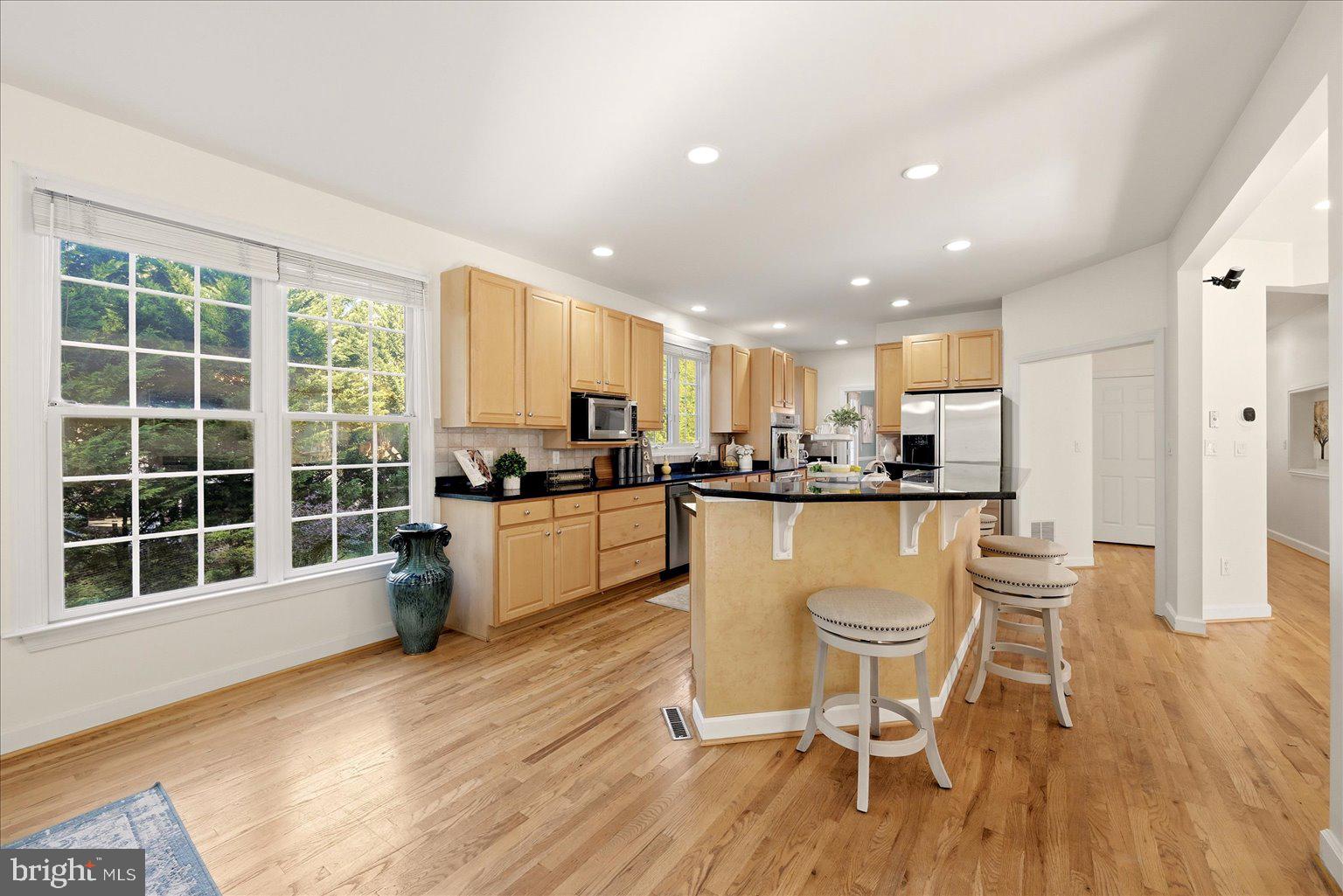 8711 Seven Locks Road Bethesda, MD 20817 - Photo 23 of 76 Gallery Image 23