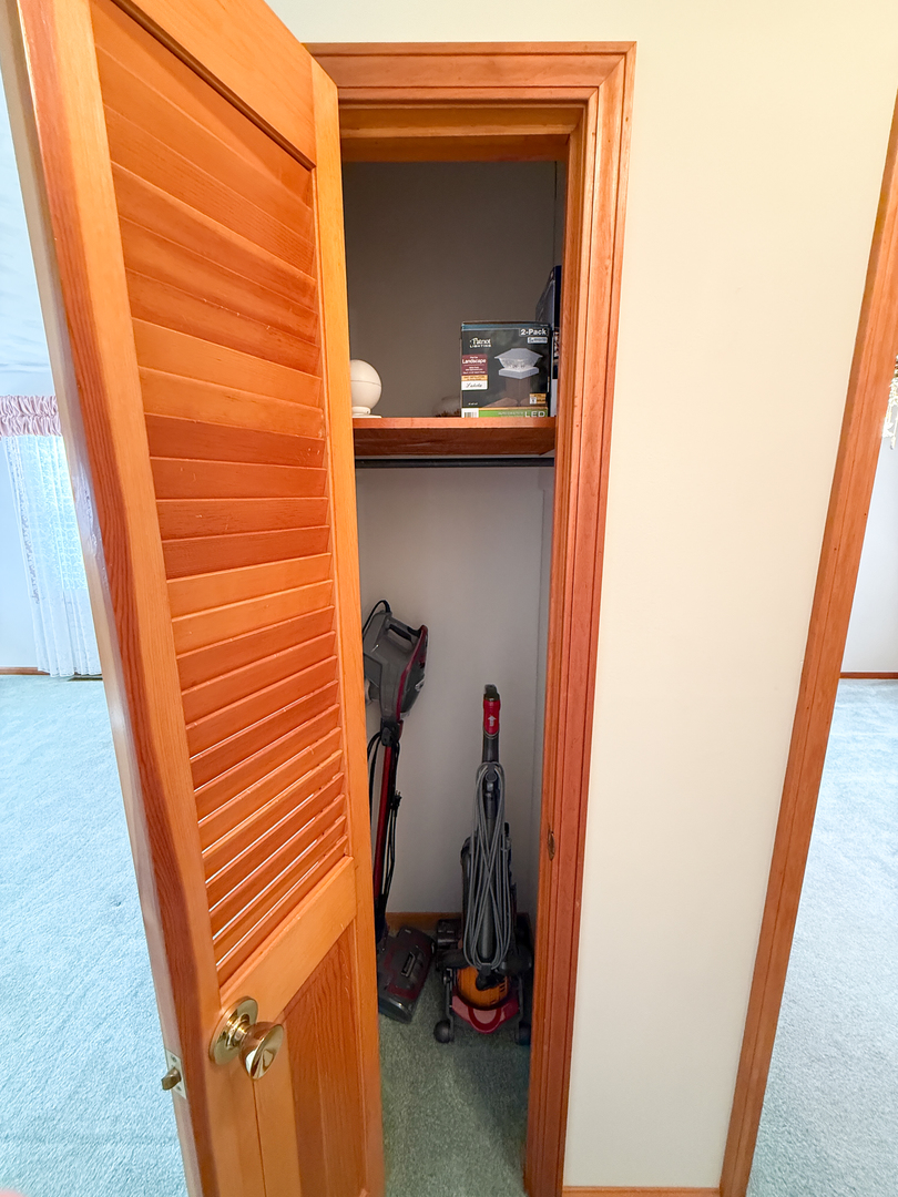 218 South 3rd Street Southwest Clay City, IL 62824 - Photo 18 of 63