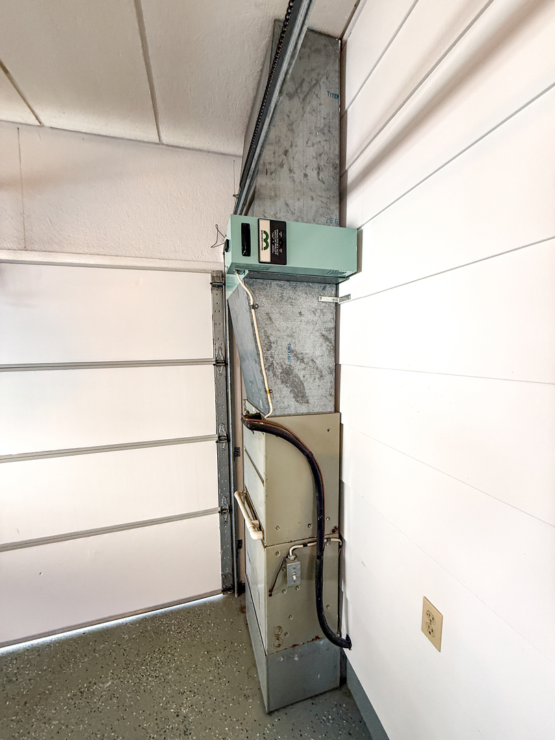 218 South 3rd Street Southwest Clay City, IL 62824 - Photo 44 of 63 a utility room with dryer and washer