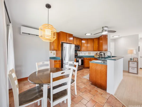 $3,500 | 87-131 Helekula Place, Waianae, HI 96792