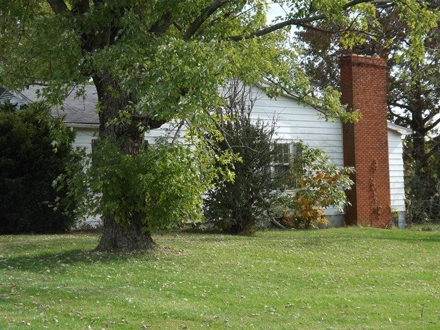 505 Tick Ridge Road Glasgow, KY 42141 - Photo 5 of 39 Gallery Image 5