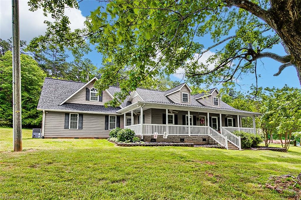 3146 W.O.W. Road Randleman, NC 27317 - Photo 1 of 42 Gallery Image 1