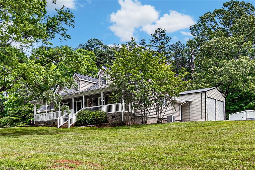3146 W.O.W. Road Randleman, NC 27317 - Photo 2 of 42 Gallery Image 2