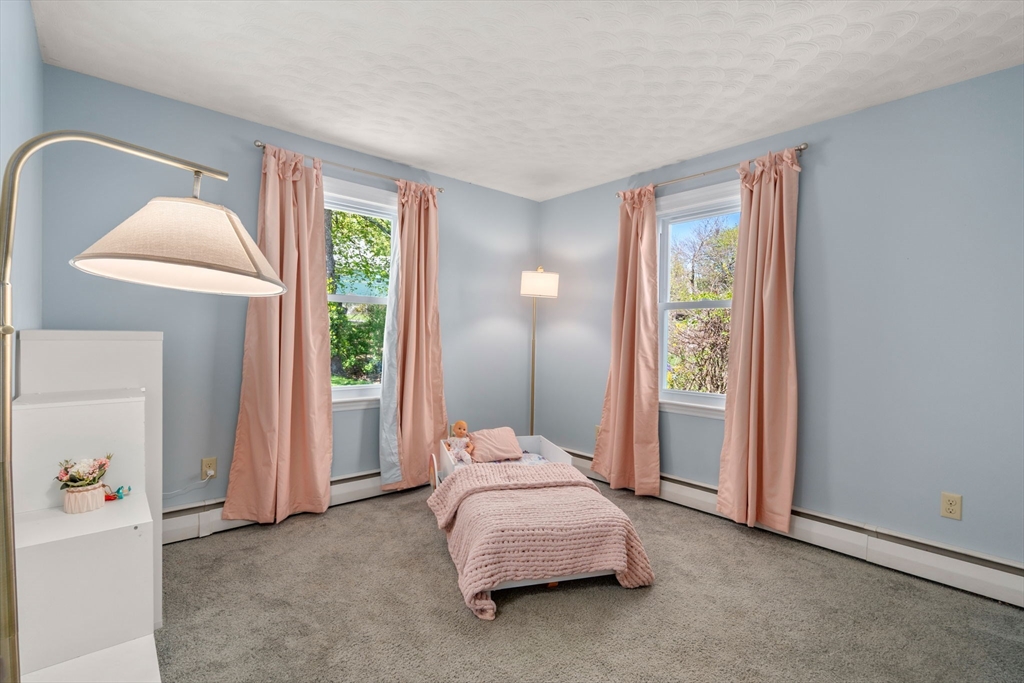14 Davis Road Auburn, MA 01501 - Photo 14 of 29 Gallery Image 14