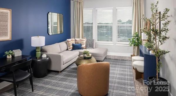 $2,069 | 2220 Wilkinson Boulevard, Unit B3, Charlotte, NC 28208