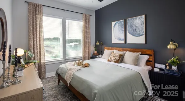 $2,069 | 2220 Wilkinson Boulevard, Unit B3, Charlotte, NC 28208