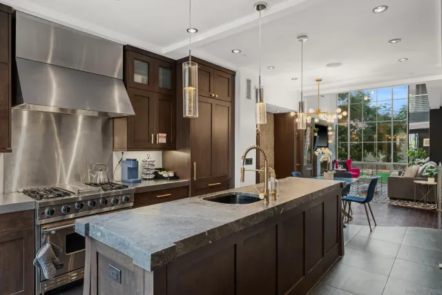 $1,750,000 | 1521 Kettner Boulevard, San Diego, CA 92101