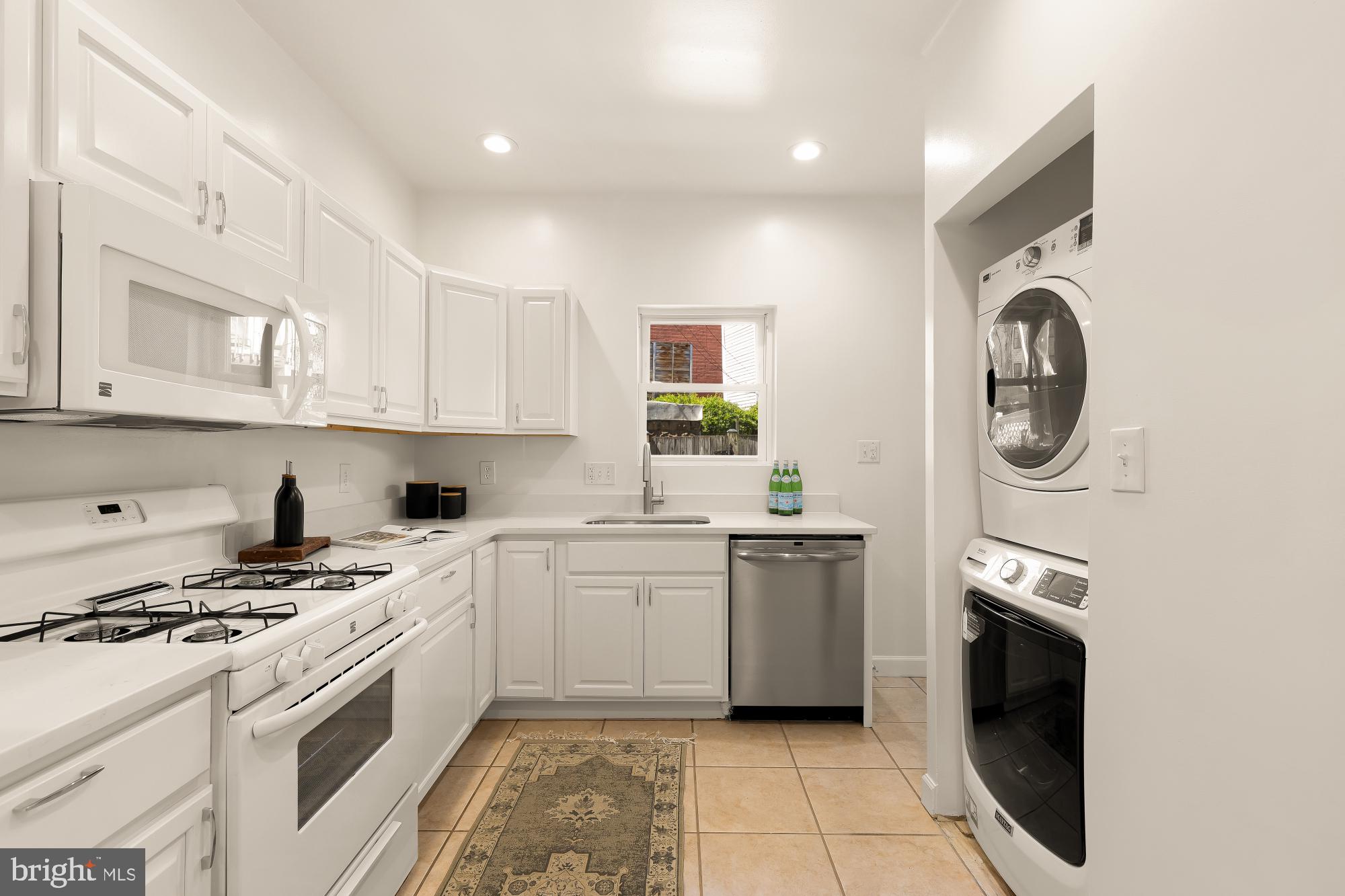 427 R Street Northwest Washington, DC 20001 - Photo 12 of 33