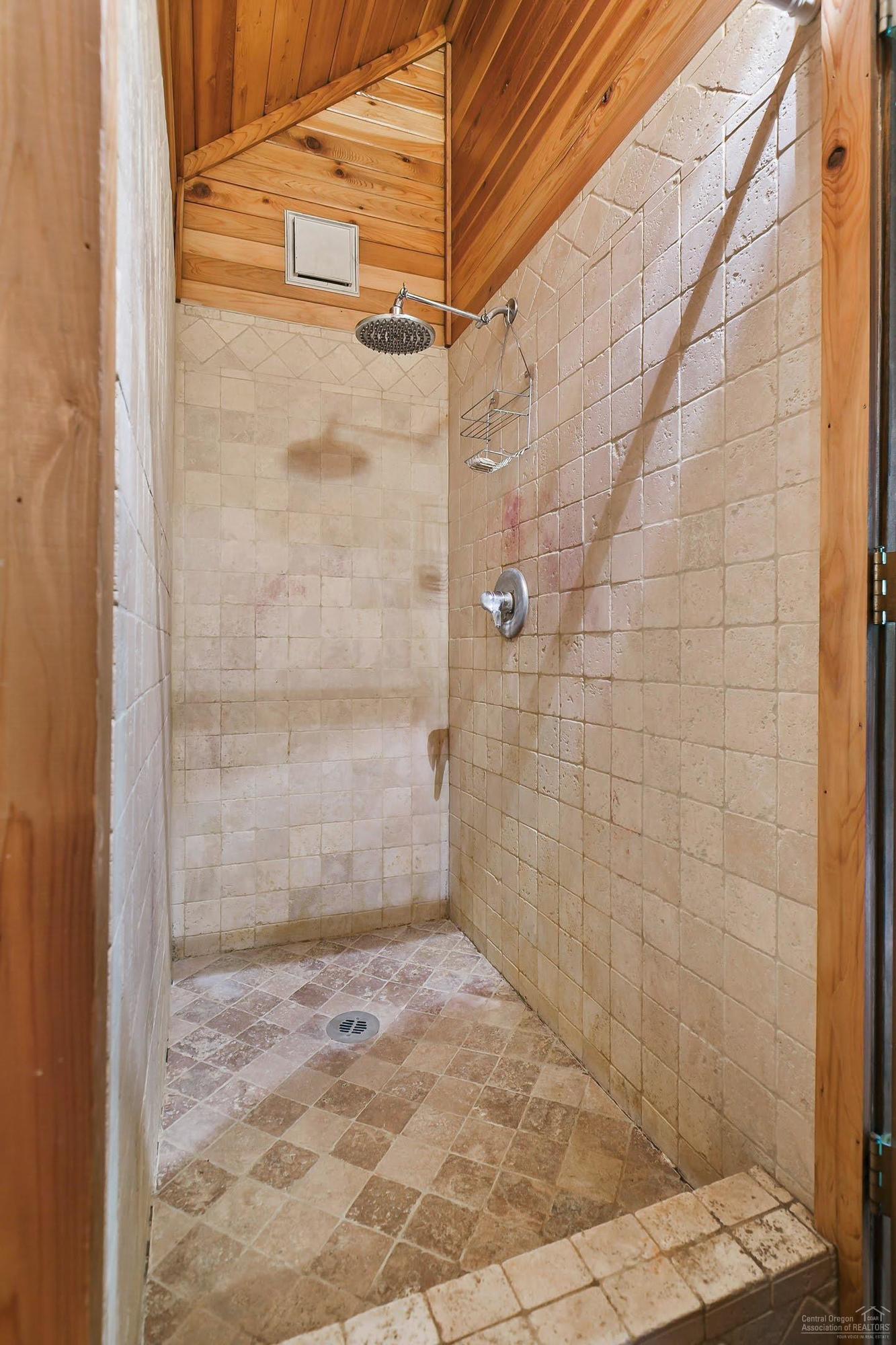 23262 Highway 20 Bend, OR 97701 - Photo 15 of 25 Additional Photo